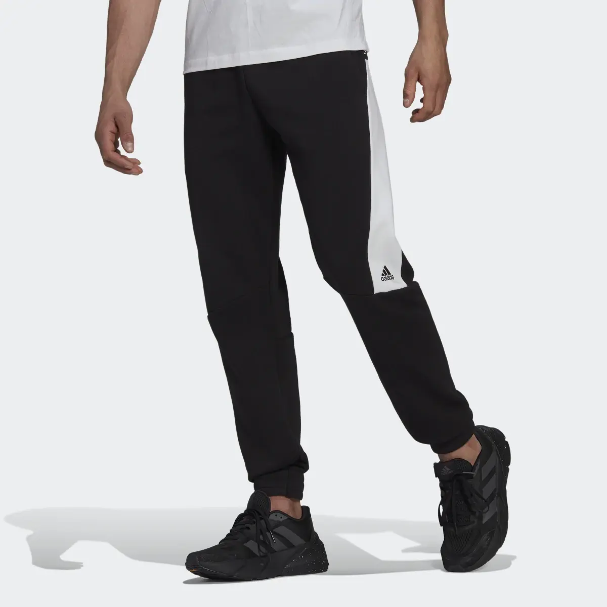 Adidas Future Icons Embroidered Badge of Sport Joggers. 1