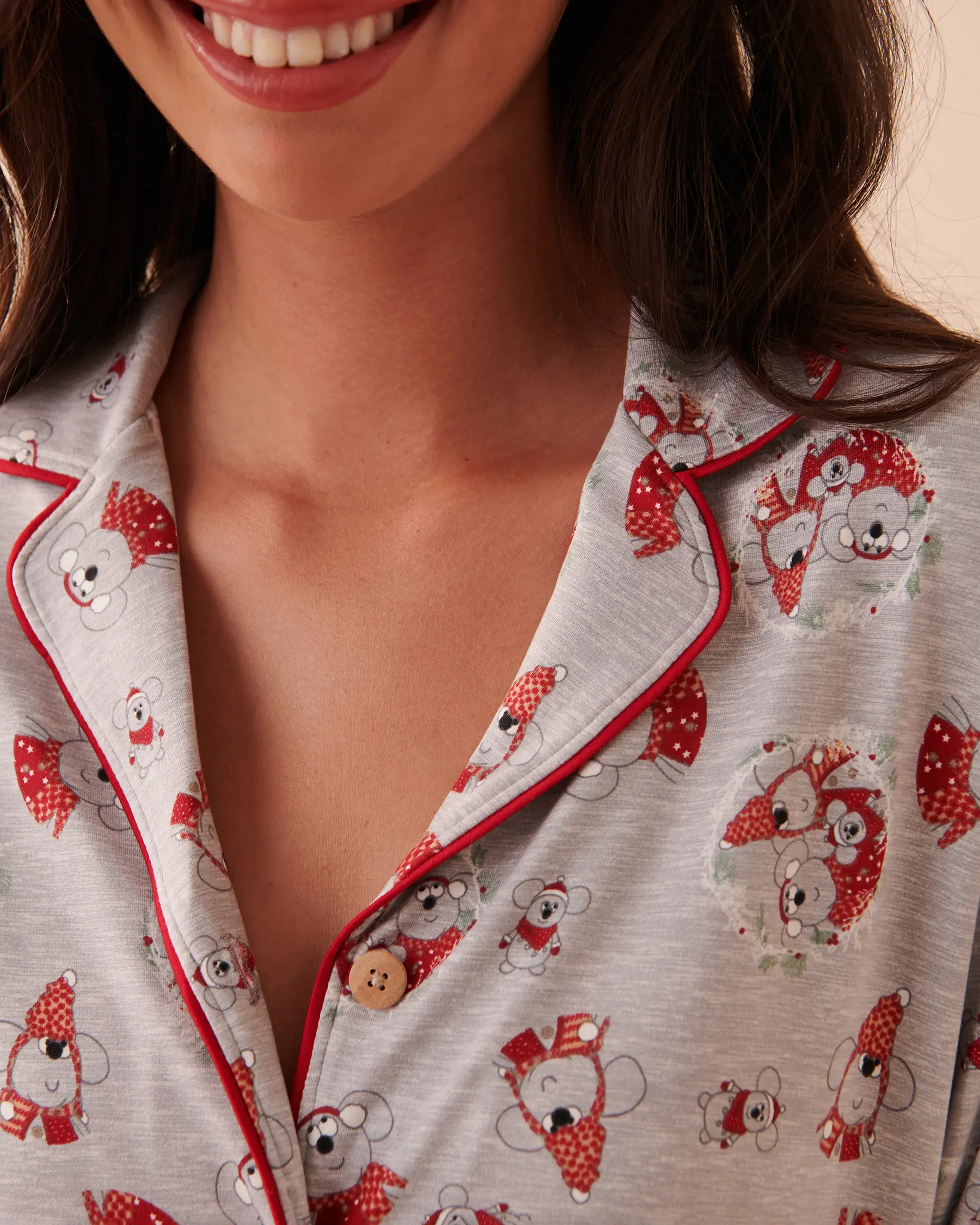 La Vie en Rose Mouse Print Super Soft Button-down Shirt. 3