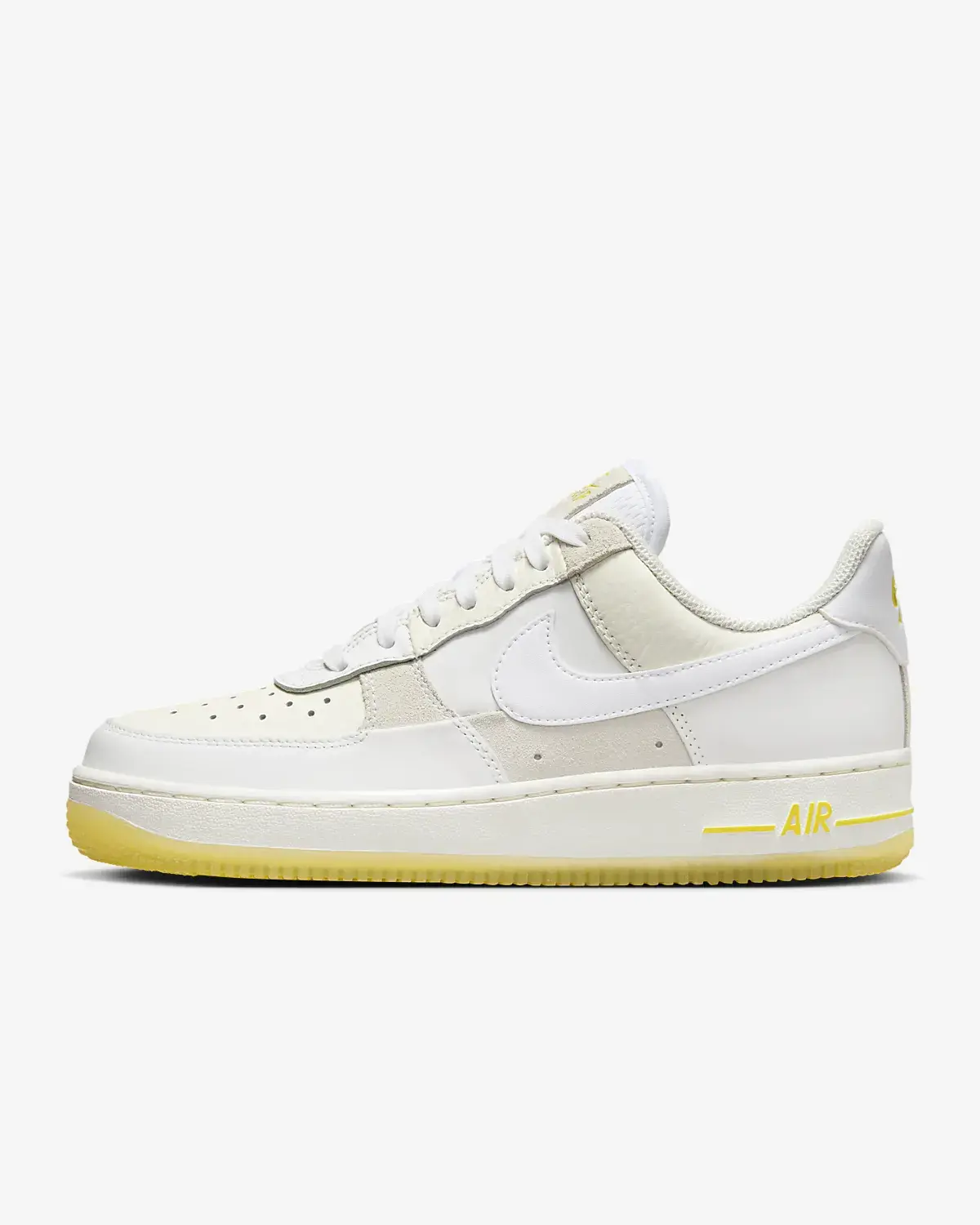 Nike Air Force 1 '07 Low. 1