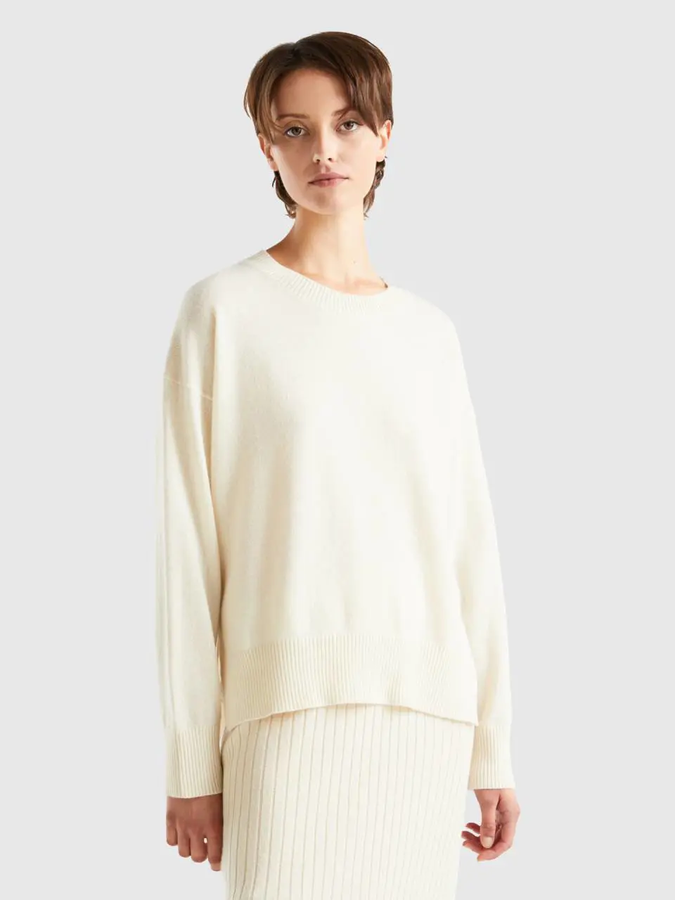 Benetton cream white sweater in 100% cashmere. 1