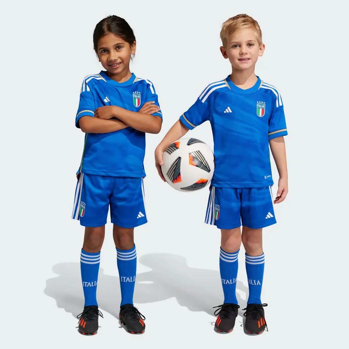 Adidas Mini Uniforme Local Italia 23. 1 Adidas Mini Uniforme Local Italia 23. 1