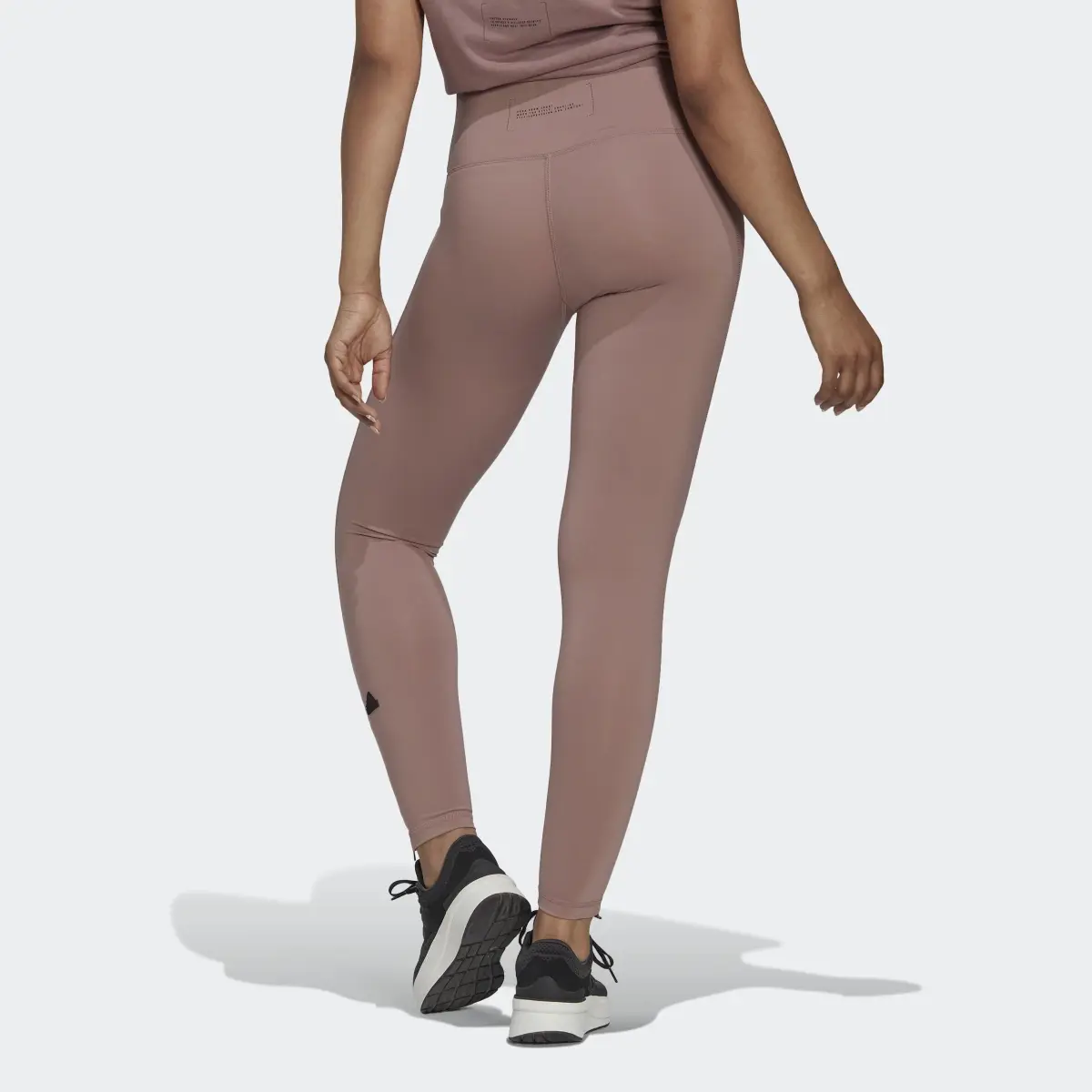 Adidas Leggings. 3