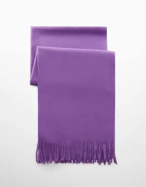 Fringed edge scarf