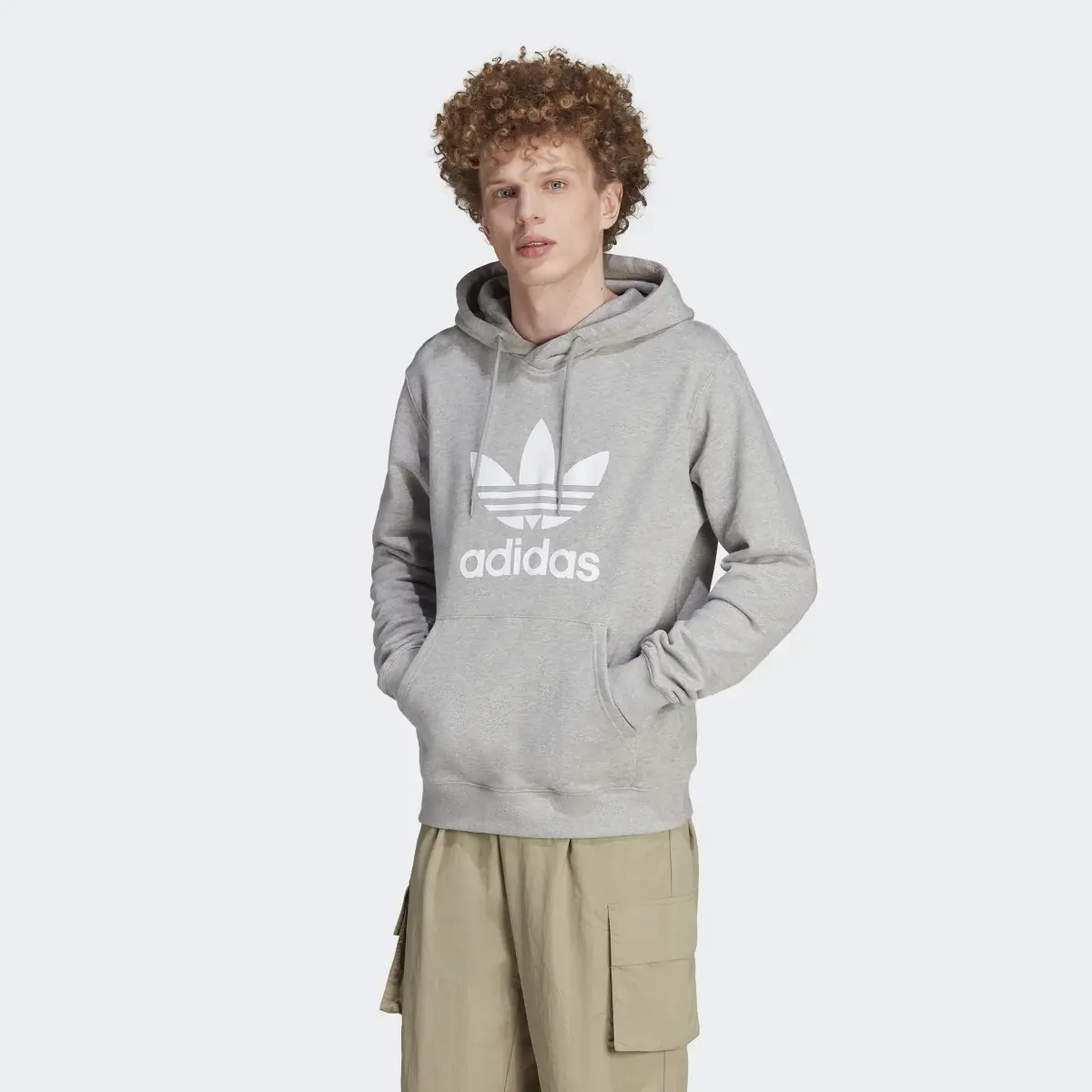 Adidas Adicolor Classics Trefoil Hoodie. 2