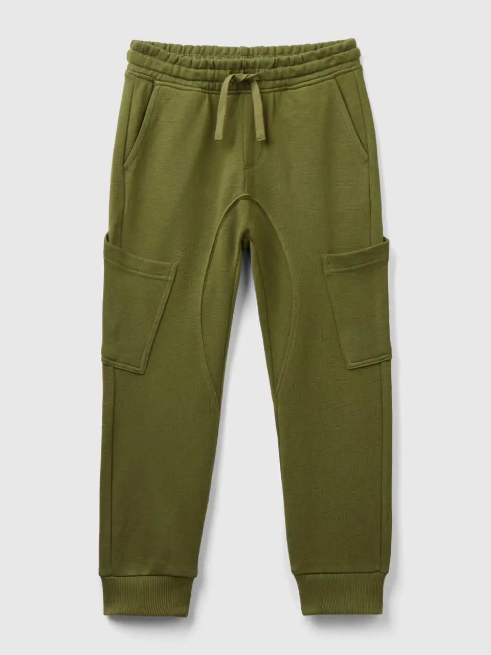 Benetton cargo sweatpants. 1