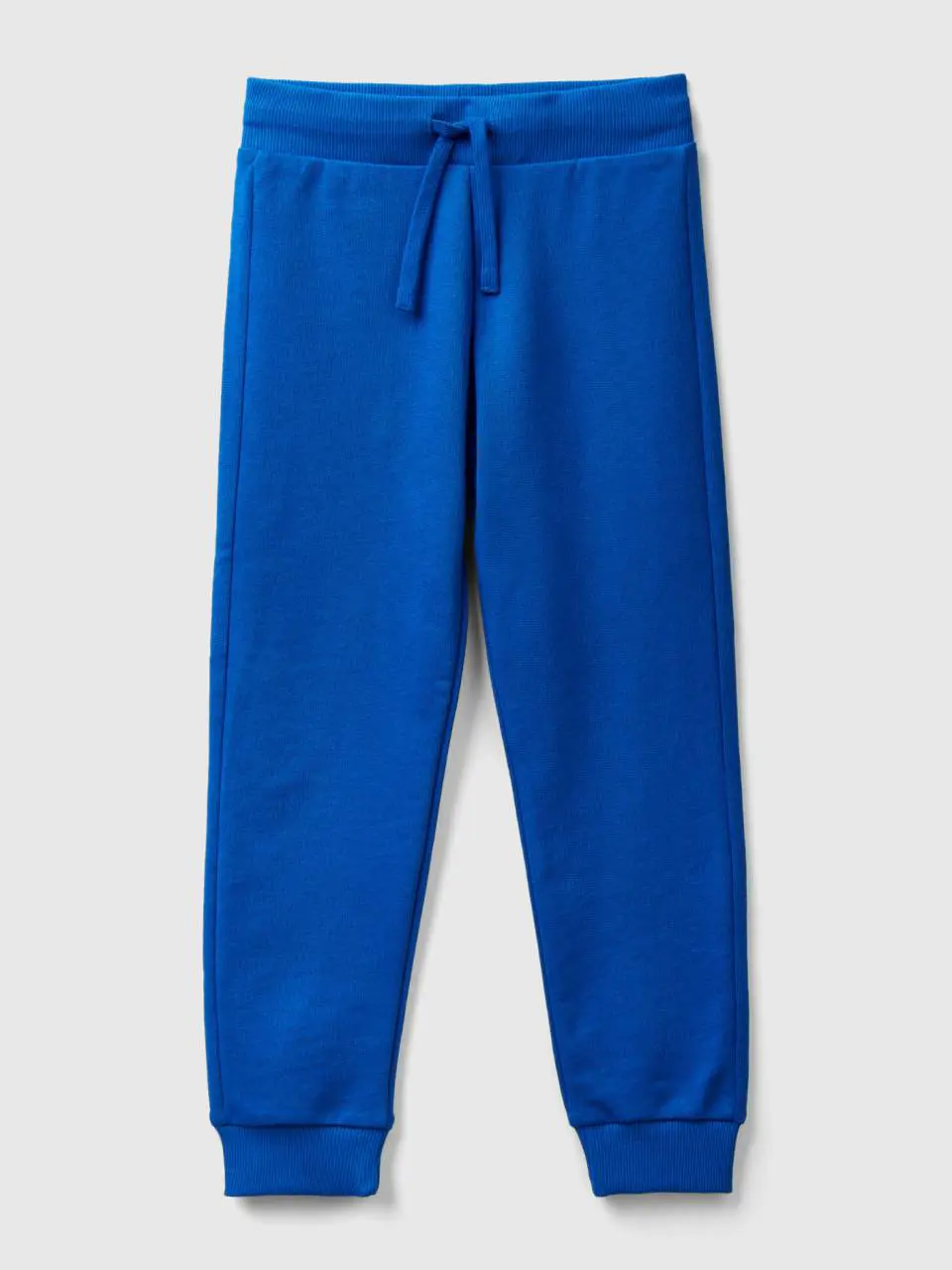 Benetton sporty trousers with drawstring. 1