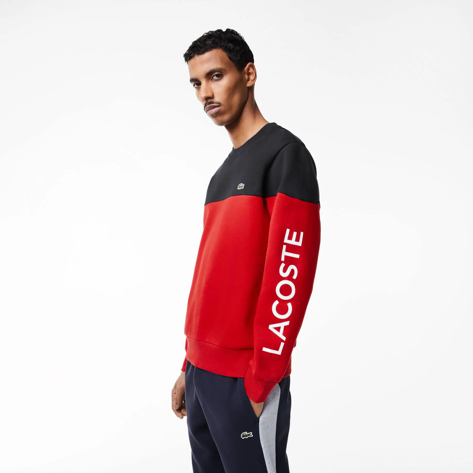 Lacoste Sweatshirt com marca Lacoste Classic Colorblock para homem. 1