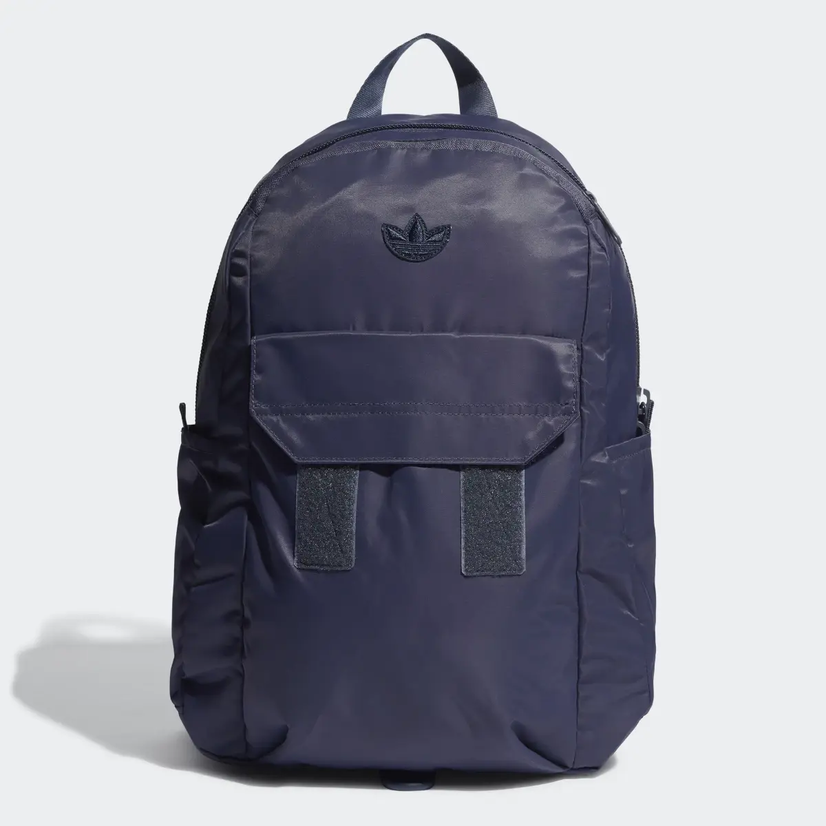 Adidas Adicolor Backpack Medium. 1