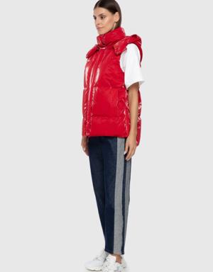 Patterned Lining Detailed Red Inflatable Vest