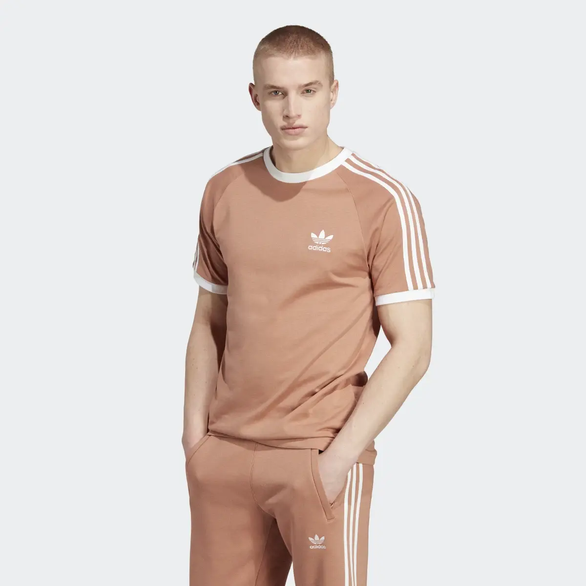 Adidas T-shirt adicolor Classics 3-Stripes. 2