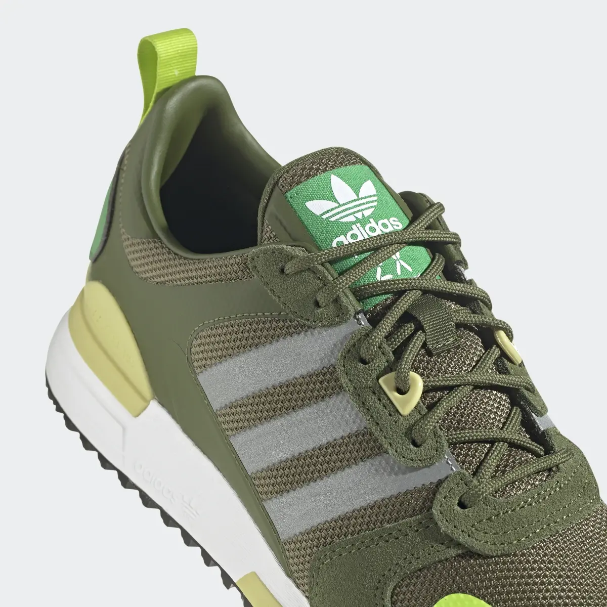 Adidas ZX 700 HD. 3