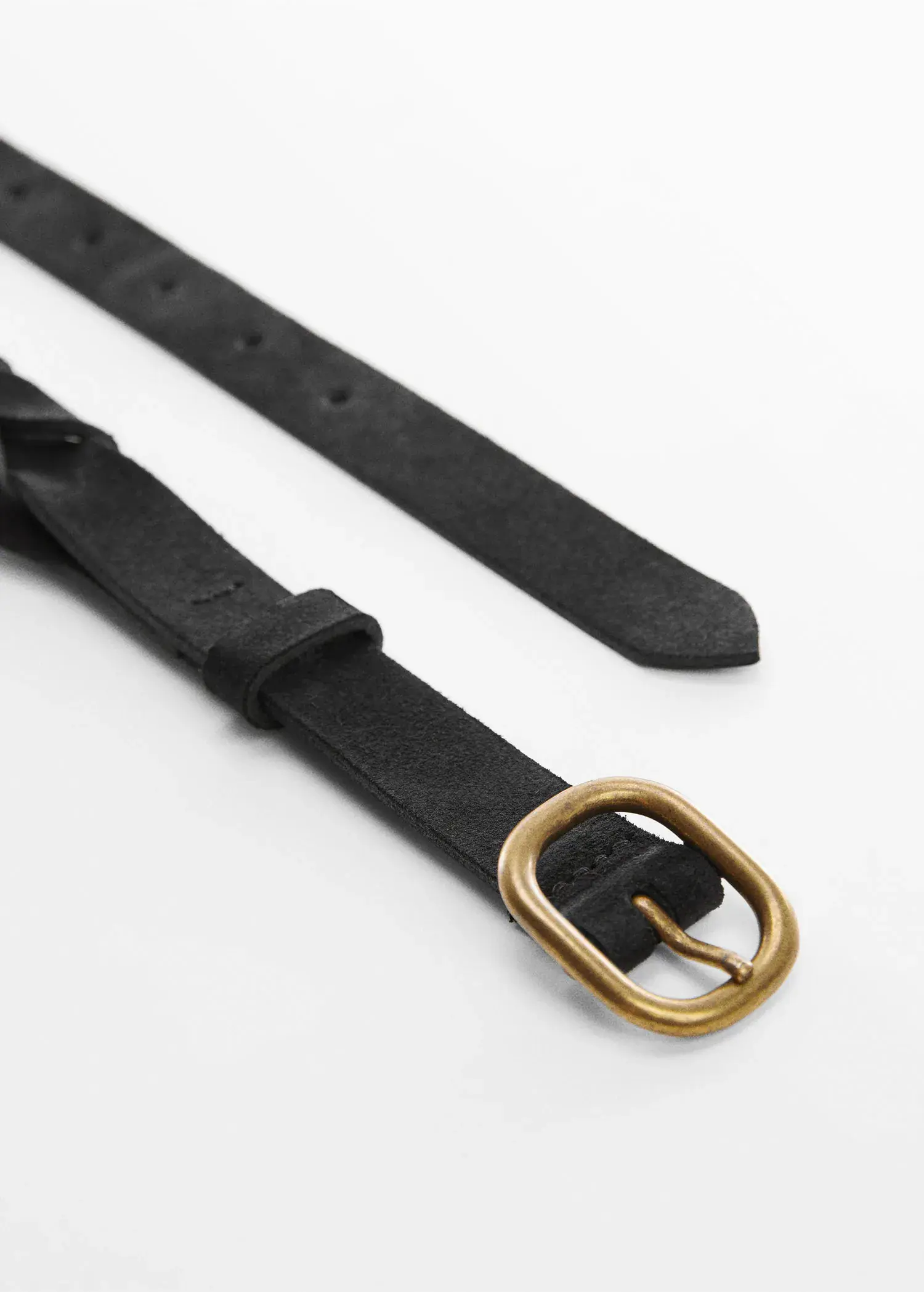 Mango Leather belt with worn buckle . 3