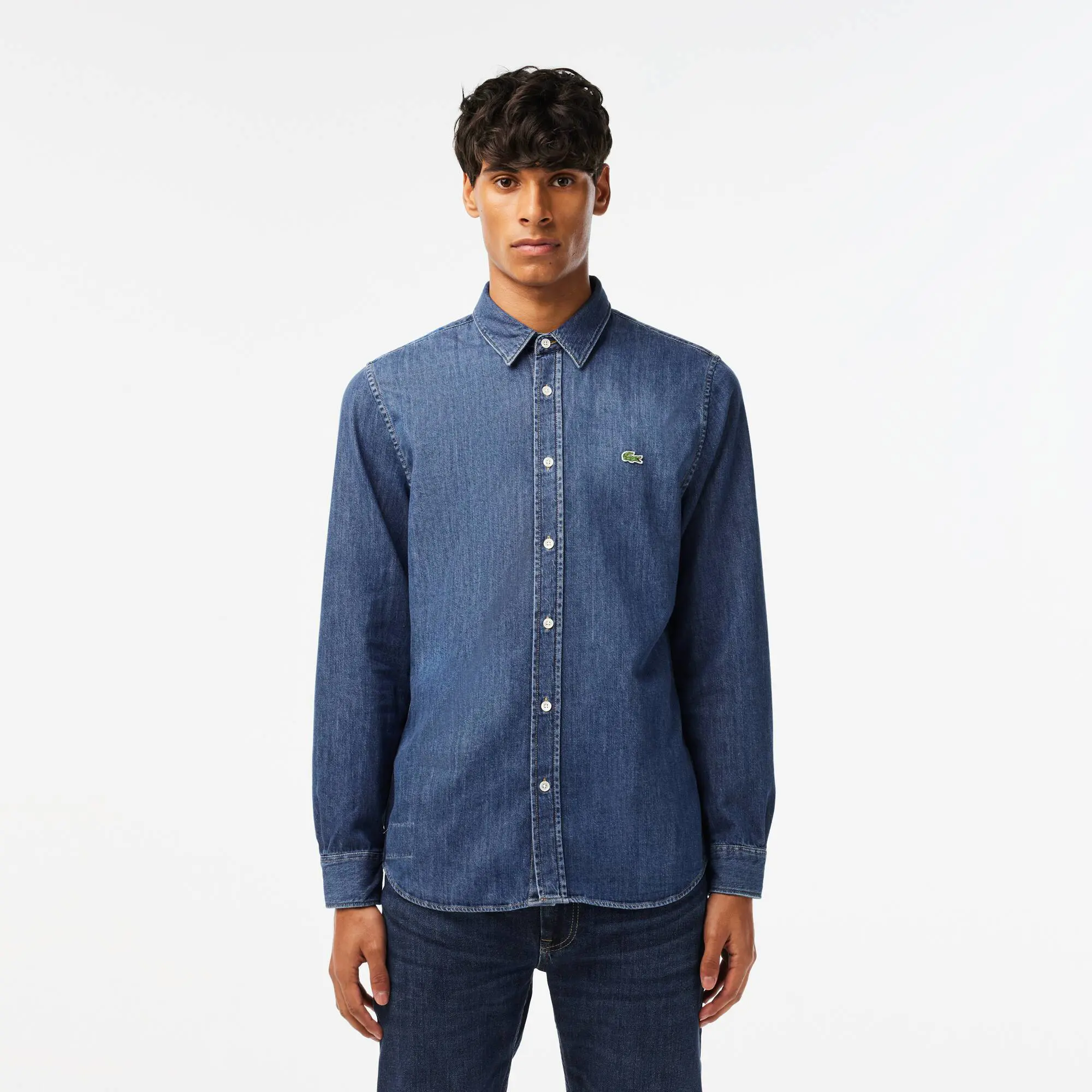 Lacoste Camisa de hombre Lacoste regular fit en denim de algodón ecológico. 1