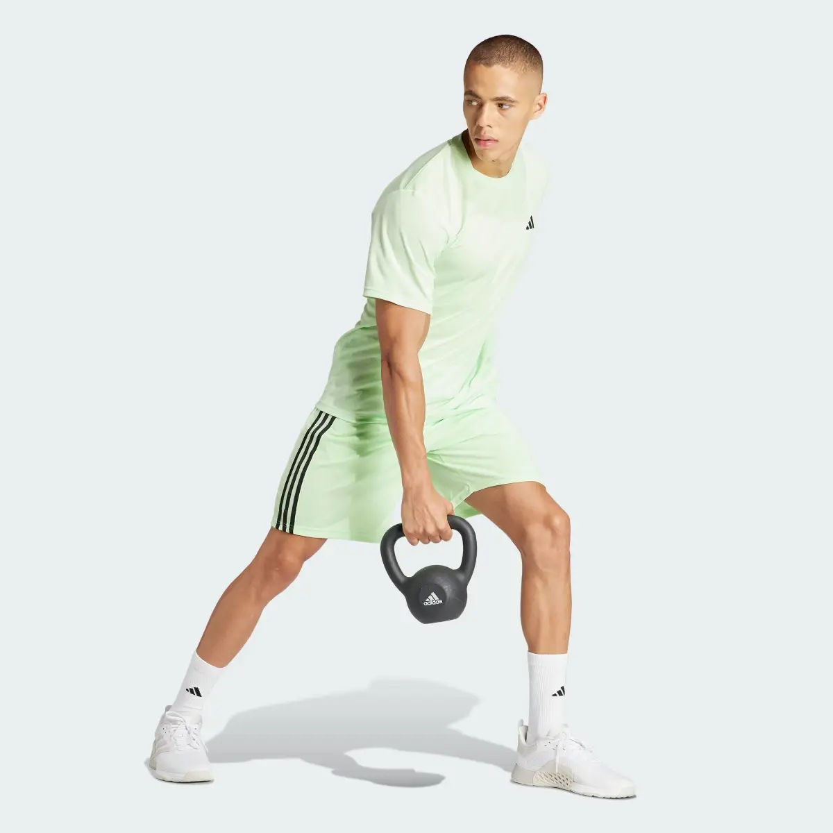 Adidas Train Essentials Piqué 3-Streifen Trainingsshorts. 3