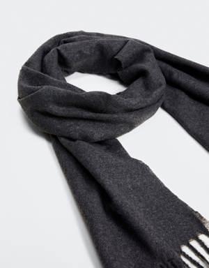 Fringed plain scarf
