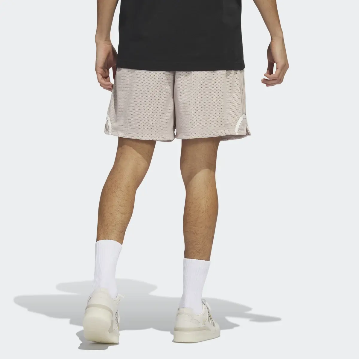 Adidas Pantalón corto Basketball Mesh. 2