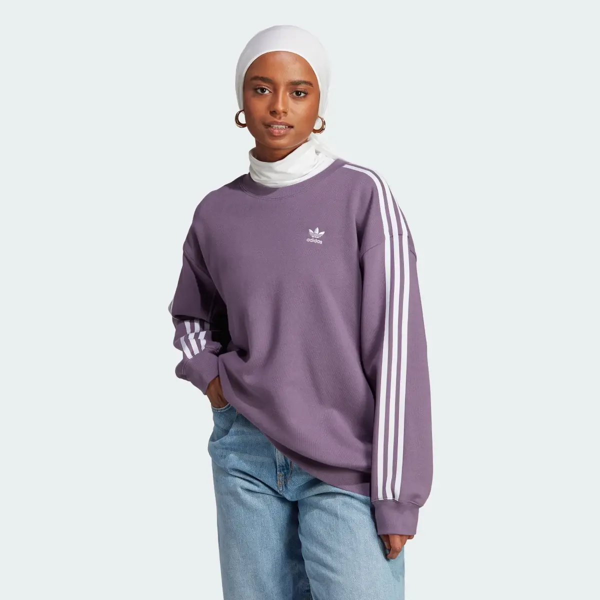 Adidas Adicolor Classics Oversized Sweatshirt. 2