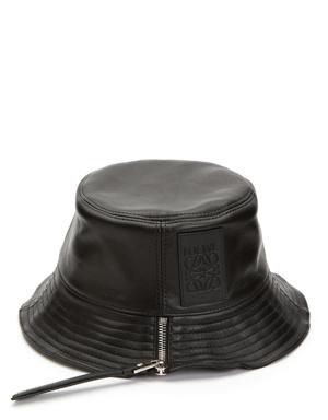 Siyah Logolu Kadın Deri Şapka