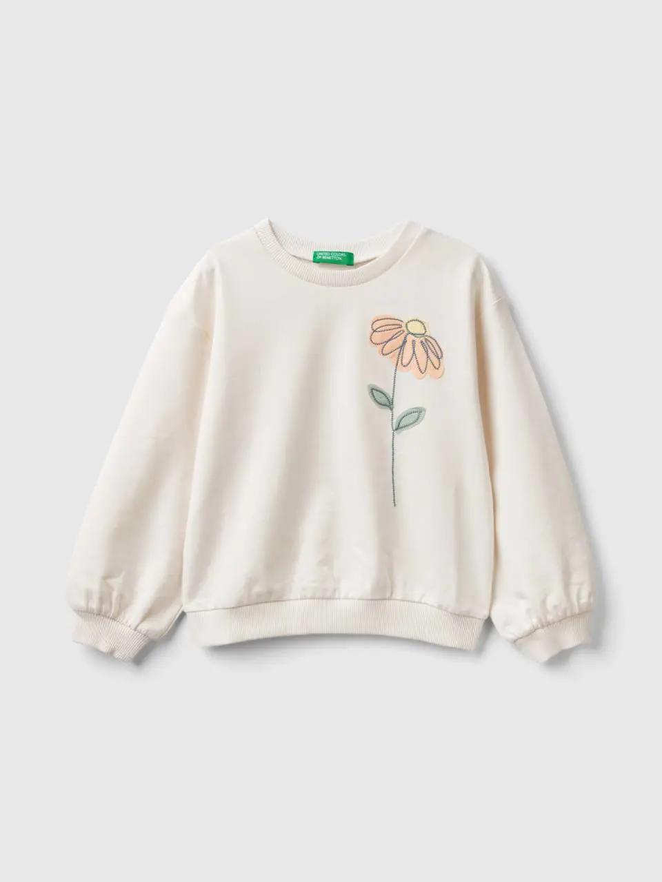 Benetton sweatshirt with floral embroidery. 1