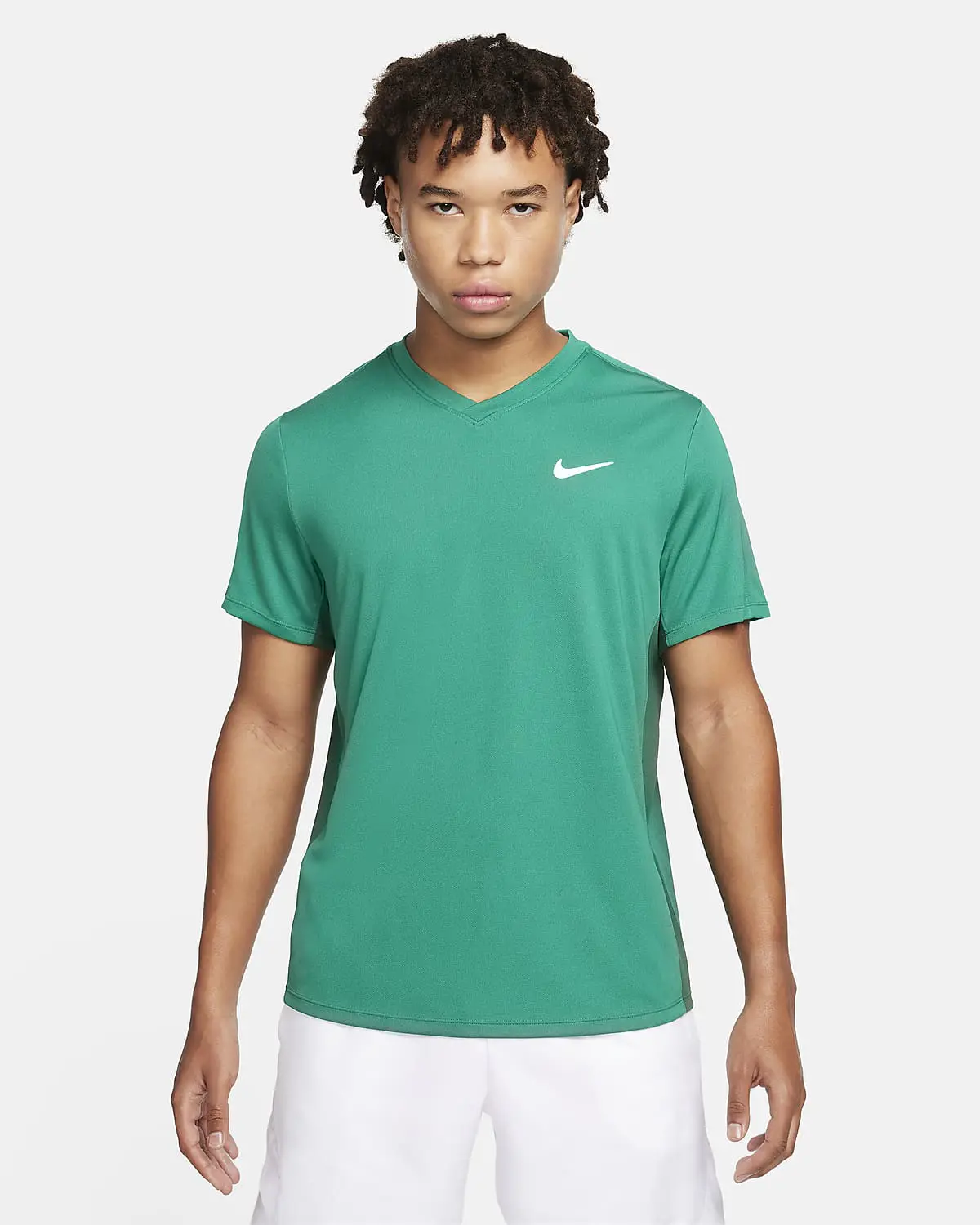 Nike Court Dri-FIT Victory. 1