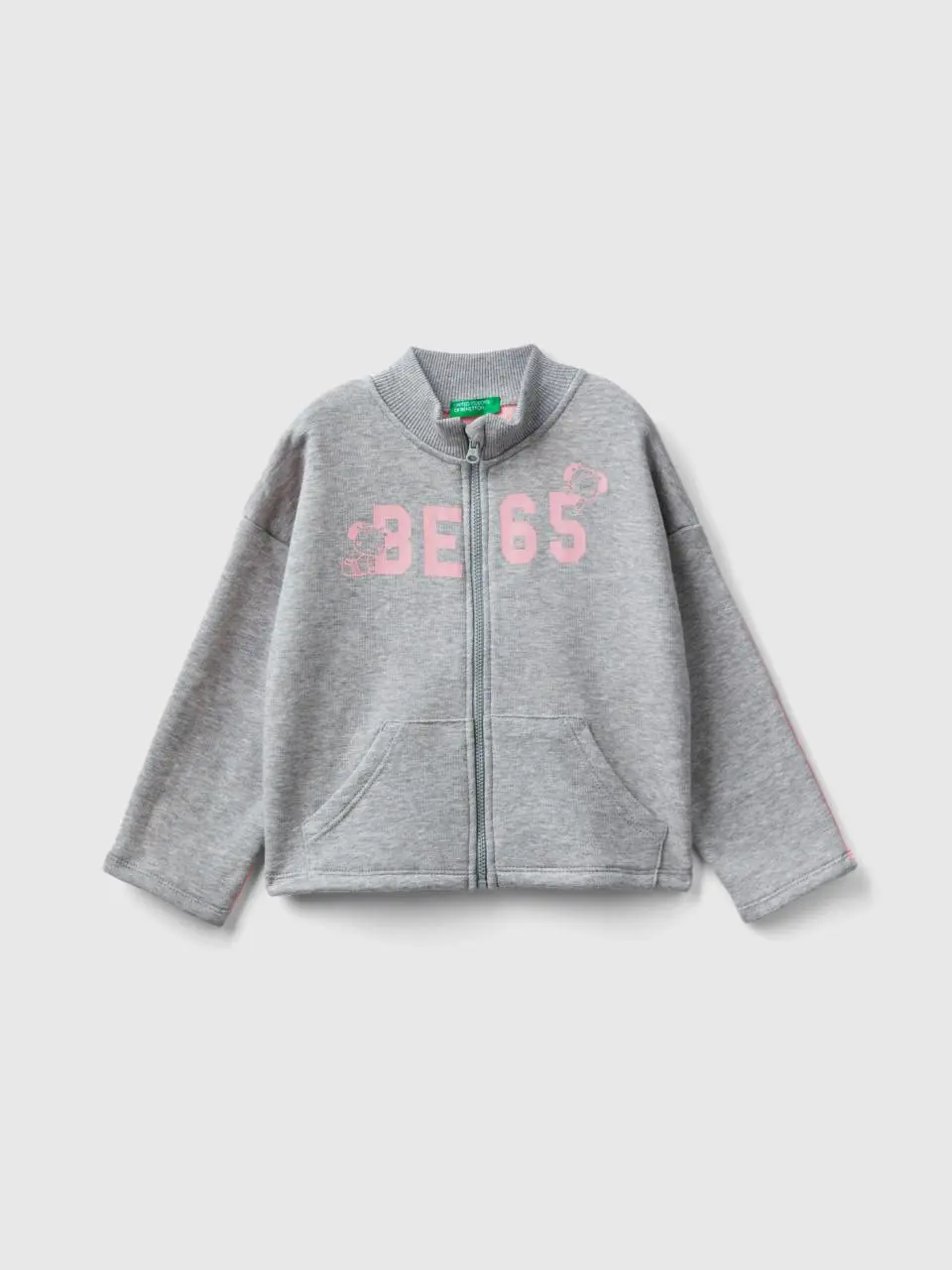 Benetton zip-up sweatshirt with print. 1