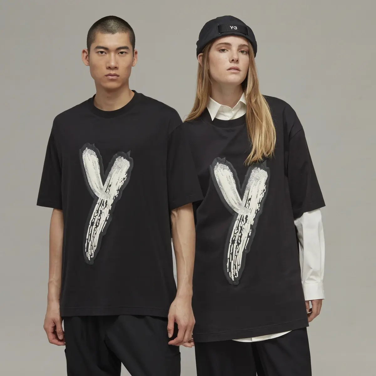 Adidas Y-3 Graphic Logo T-Shirt. 1