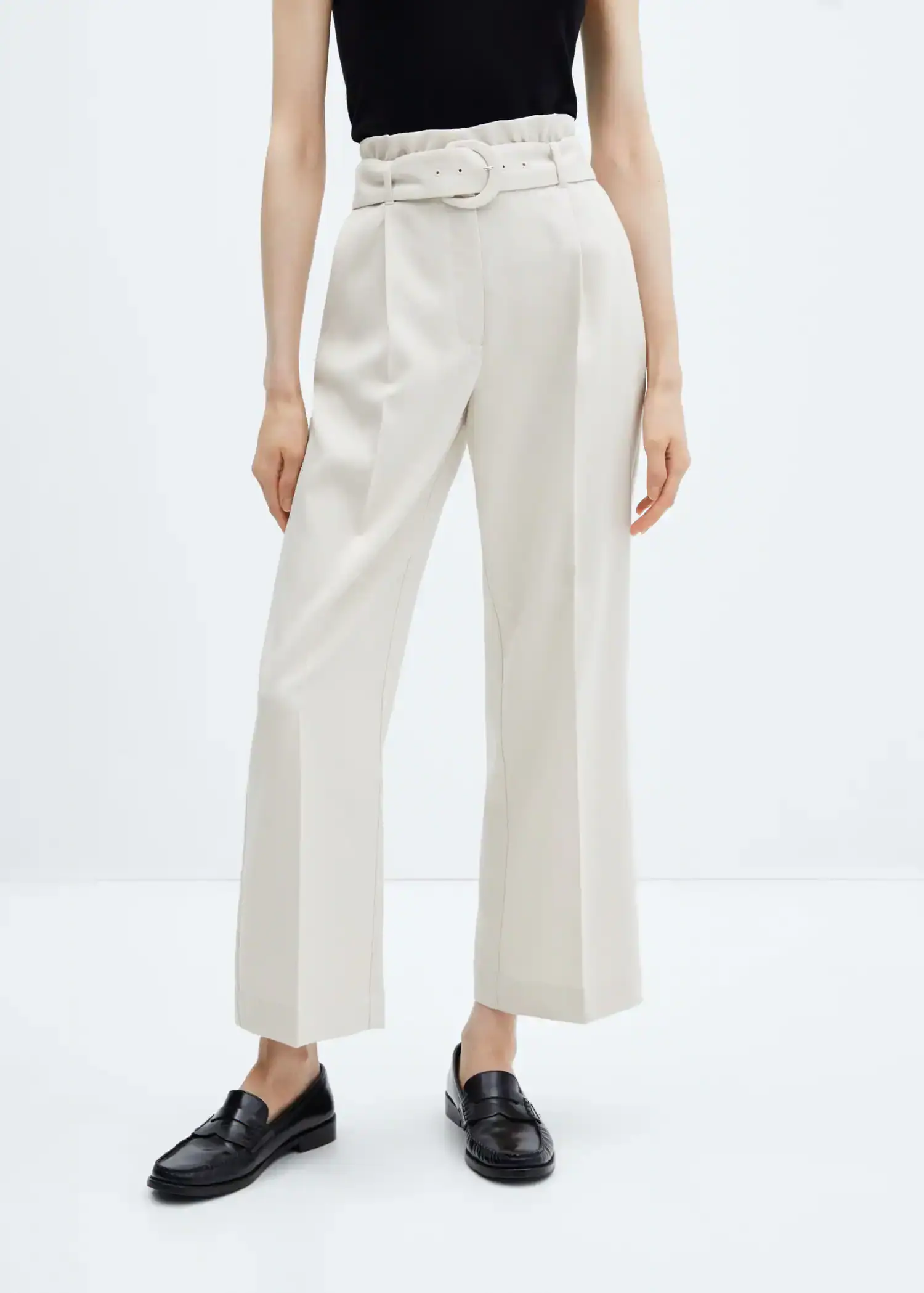 Mango Paperbag trousers with belt. 2