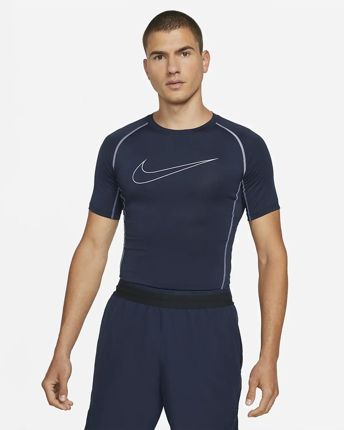 Nike Pro Dri-FIT. 1