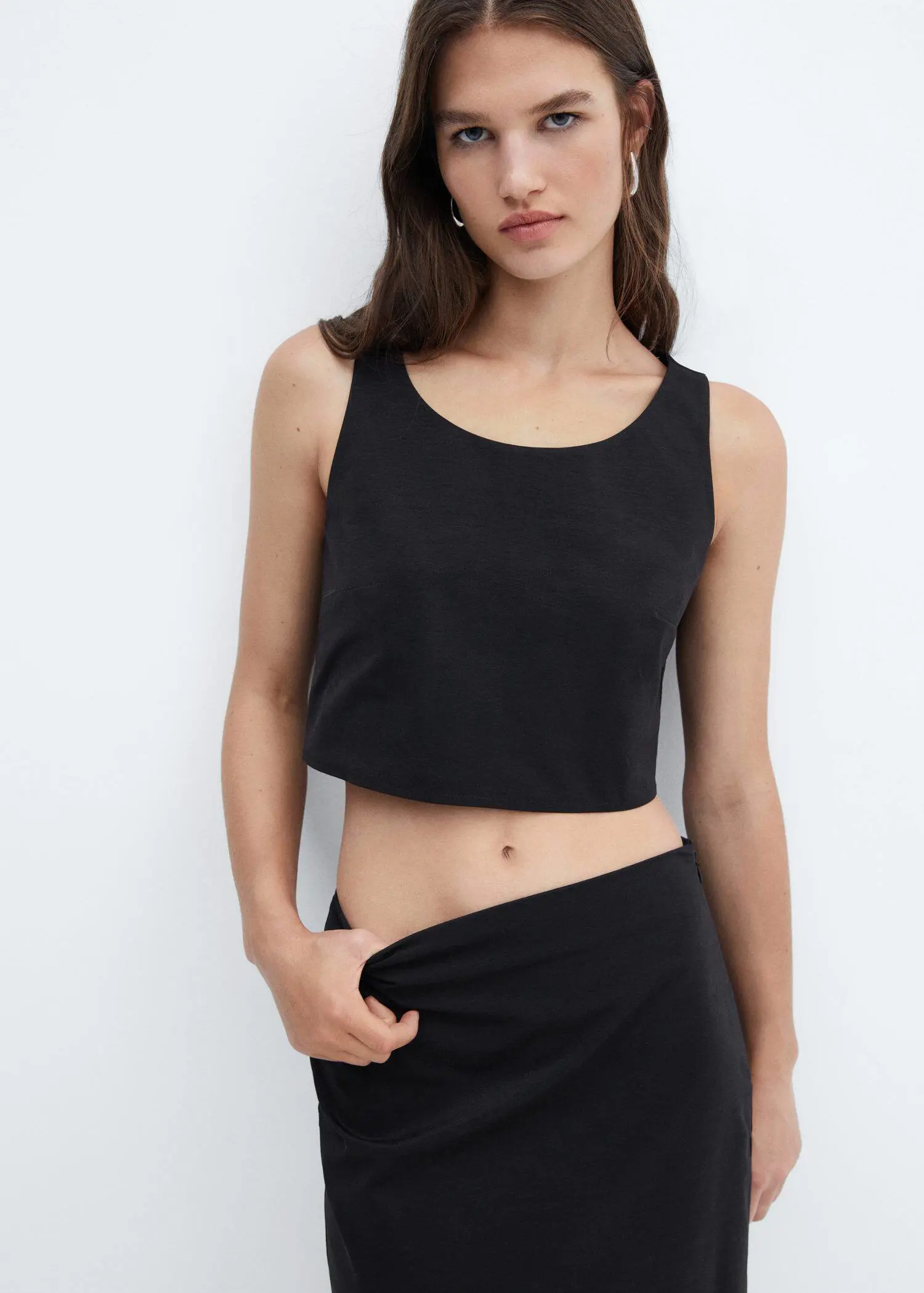Mango Crop top with wide straps. 2