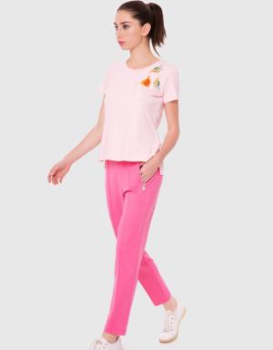 Round Neck Pink T-Shirt with Embroidery Appliqués