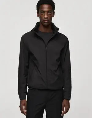 Water-repellent jacket with zipper