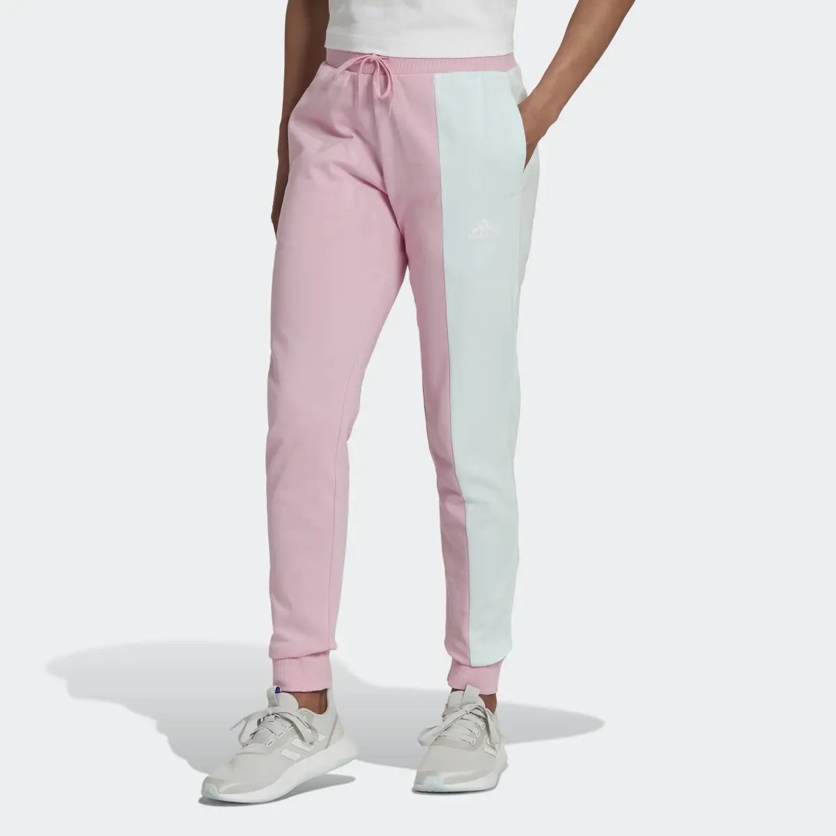 Adidas Pantaloni Essentials Colorblock. 1