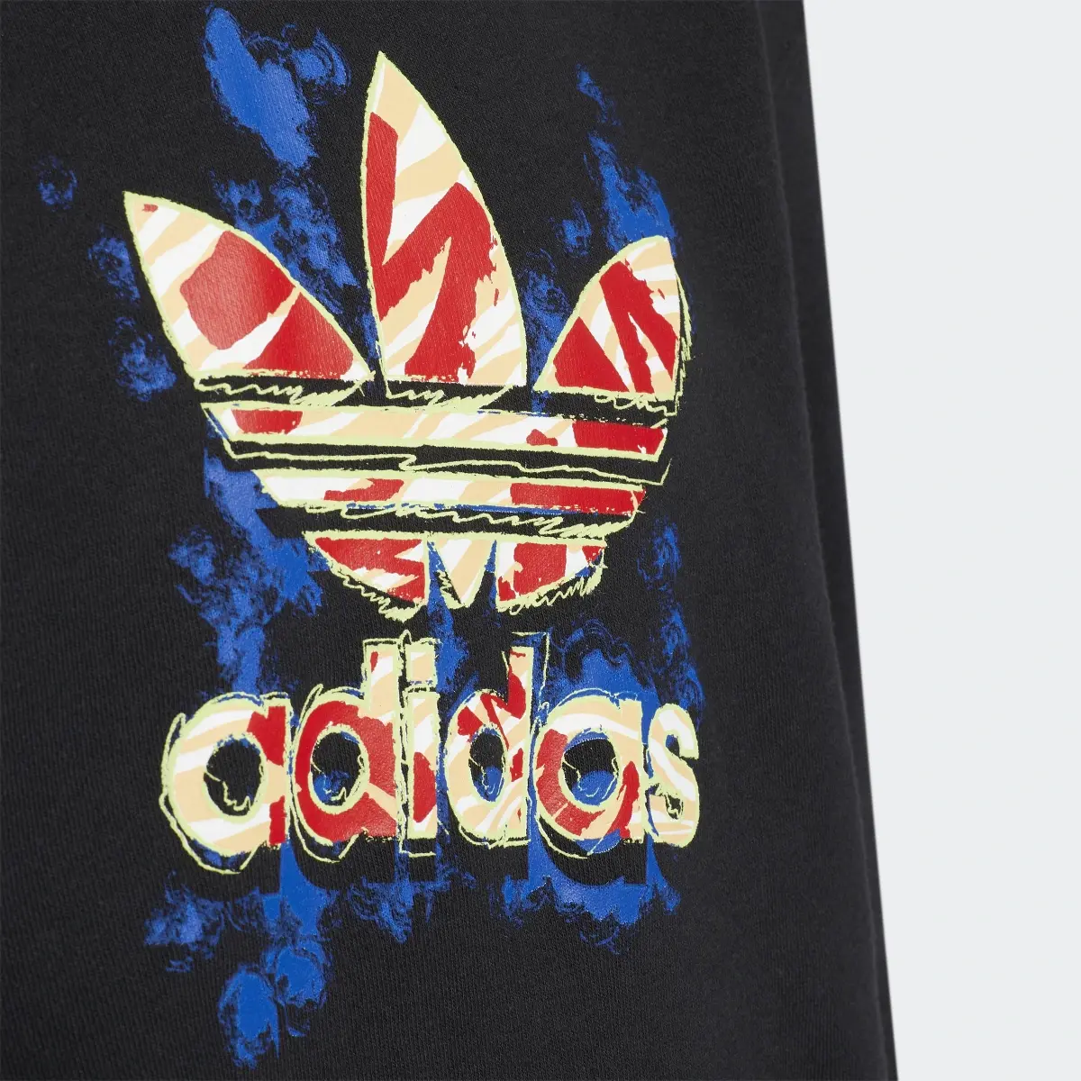 Adidas Trefoil Hoodie. 3