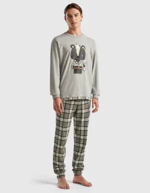 long pyjamas with mascot print