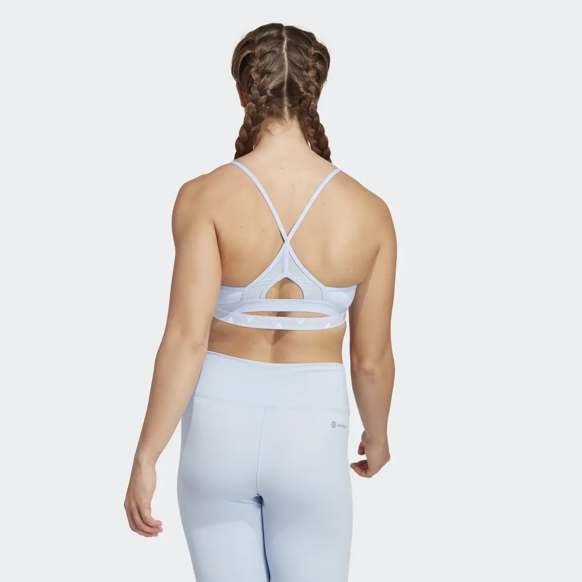 Adidas Aeroreact Training Light-Support Bra. 3