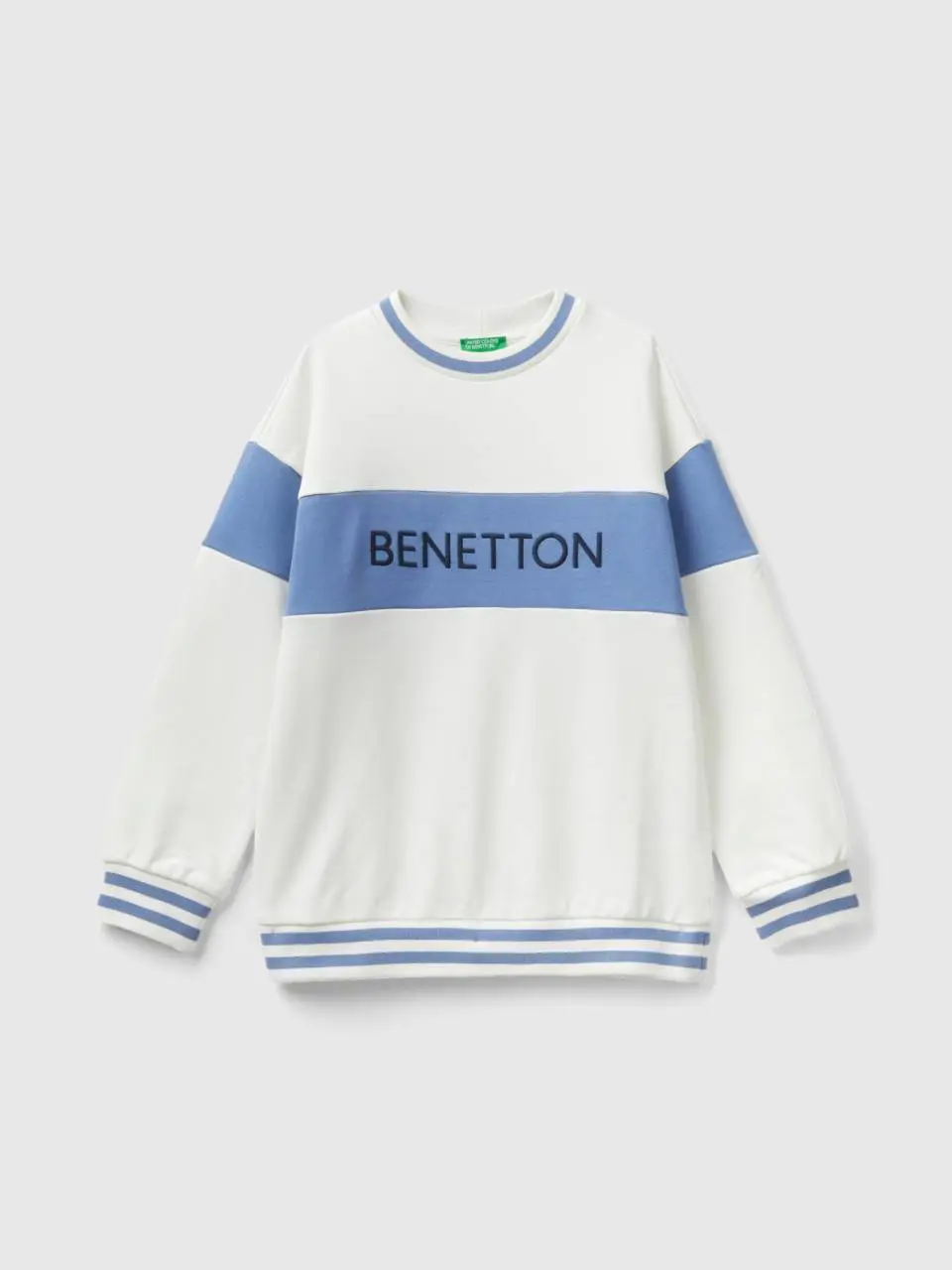 Benetton cream white sweatshirt with embroidered logo. 1