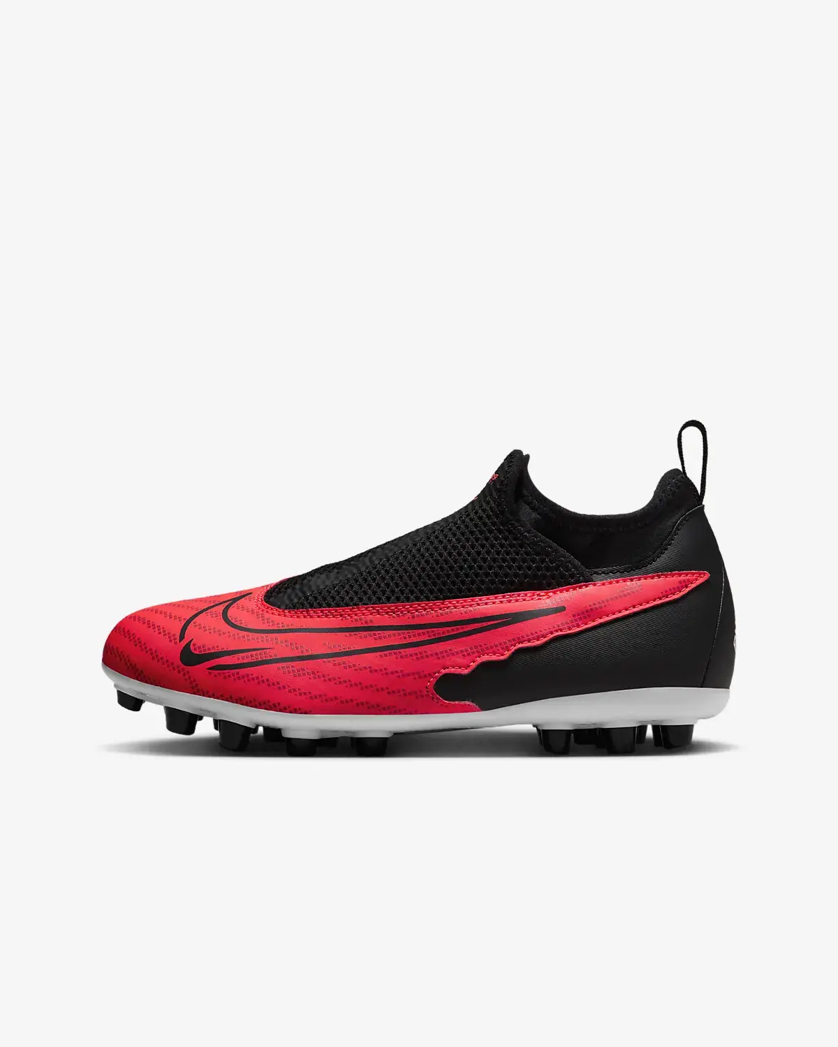 Nike Jr. Phantom GX Academy. 1