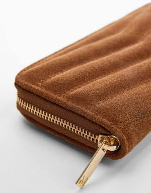 Padded leather wallet