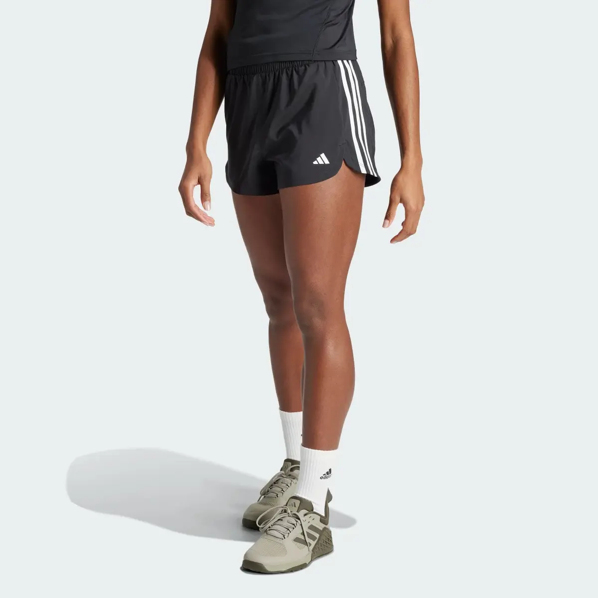 Adidas Pacer Training 3-Streifen Woven High-Rise Shorts. 2
