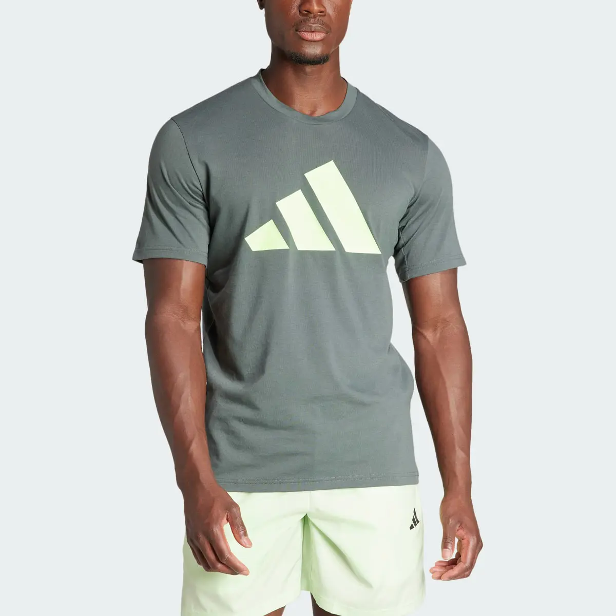 Adidas Playera Deportiva Train Essentials Feelready Logo. 1