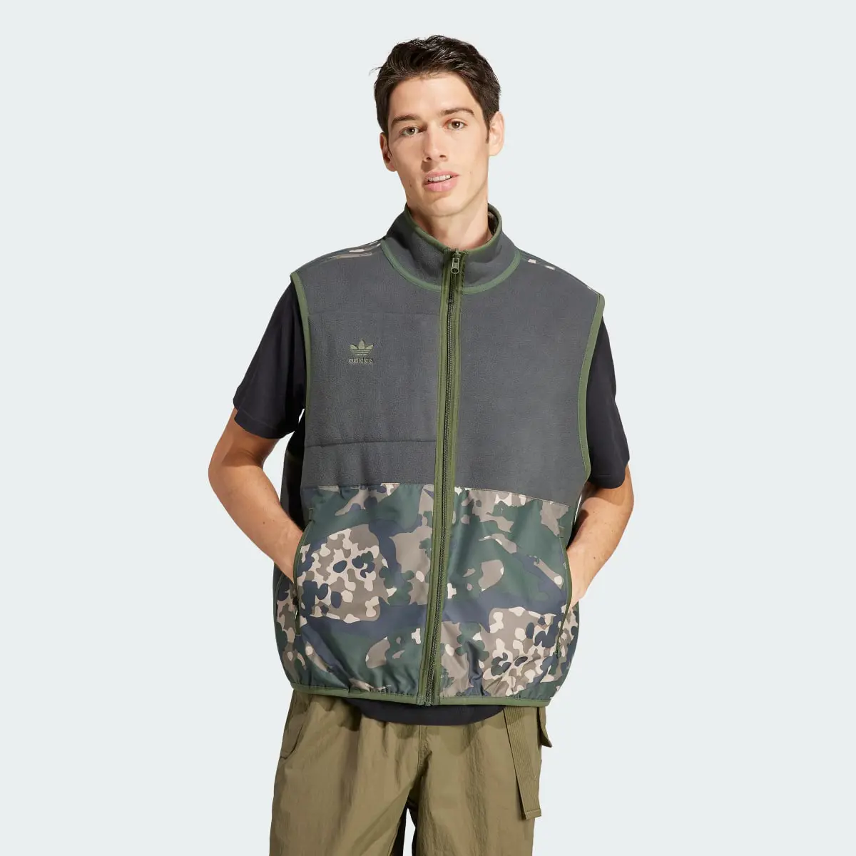 Adidas Graphics Camo Reversible Fleece Vest. 3