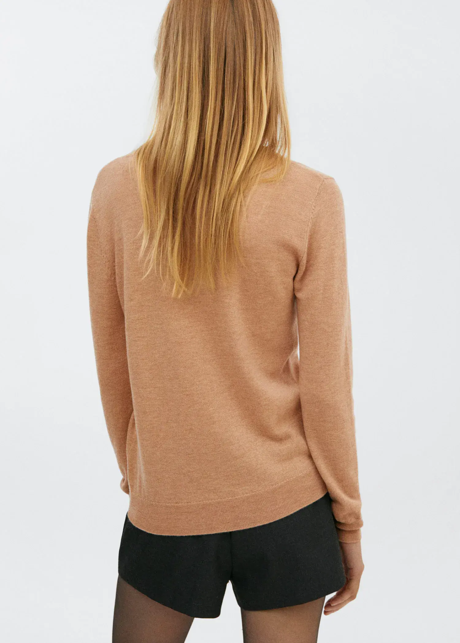 Mango V-neck wool sweater. 3