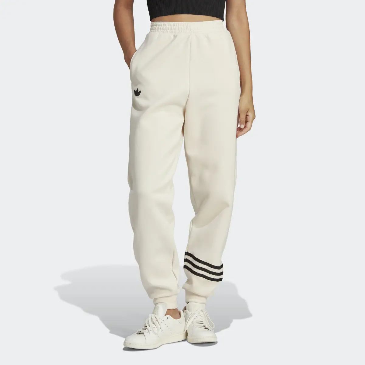 Adidas Adicolor Neuclassics Joggers. 1