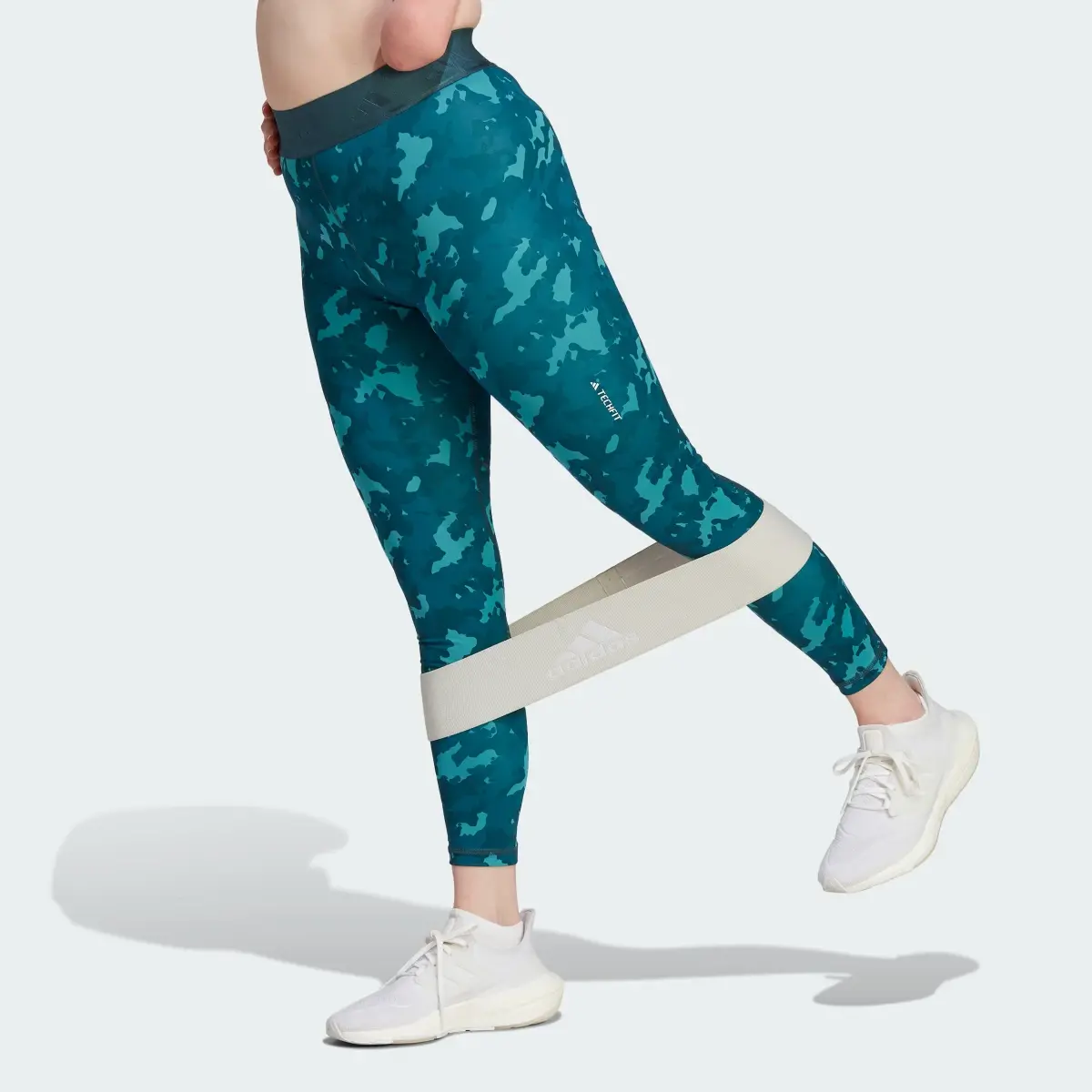 Adidas Techfit Camo 7/8 Leggings. 1