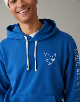 American Eagle Super Soft Graphic Hoodie. 1