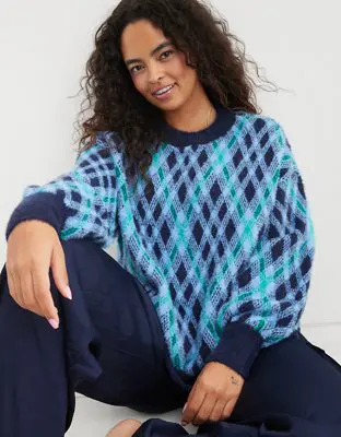 American Eagle Flurry Oversized Crew Sweater. 1