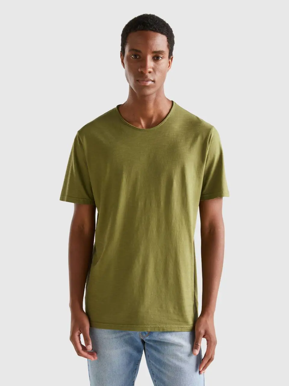 Benetton military green t-shirt in slub cotton. 1