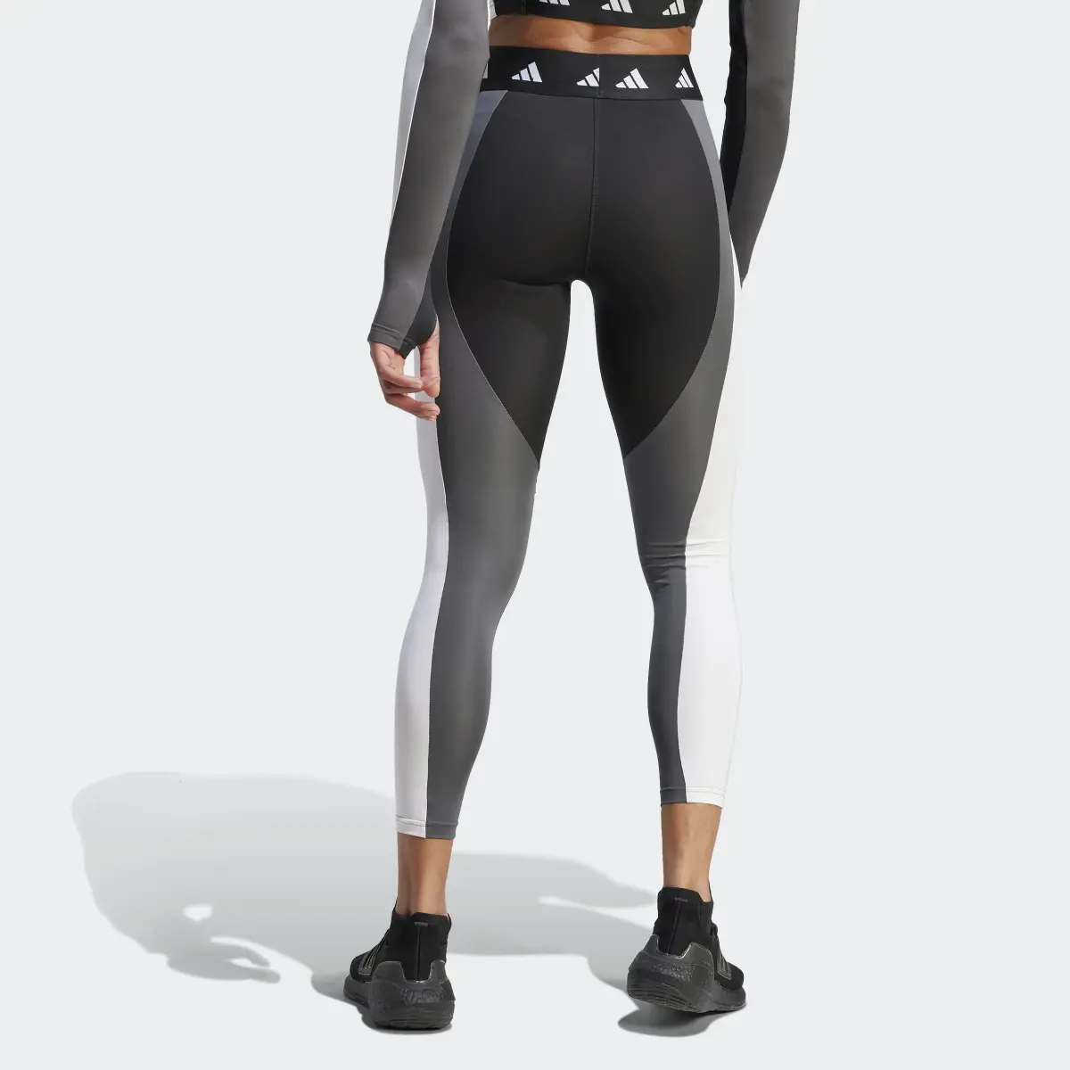 Adidas Techfit Colorblock 7/8 Leggings. 3