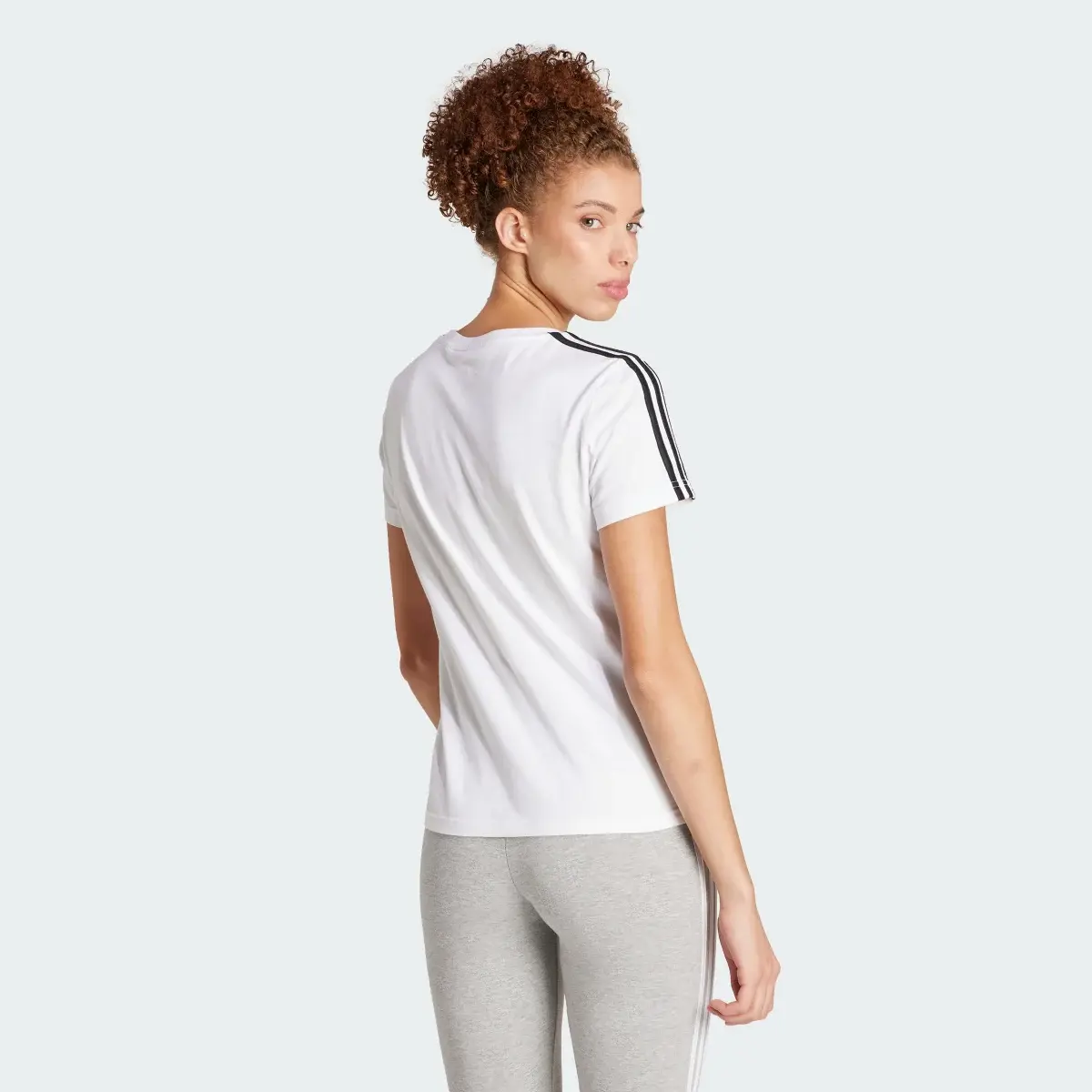 Adidas T-shirt LOUNGEWEAR Essentials Slim 3-Stripes. 3