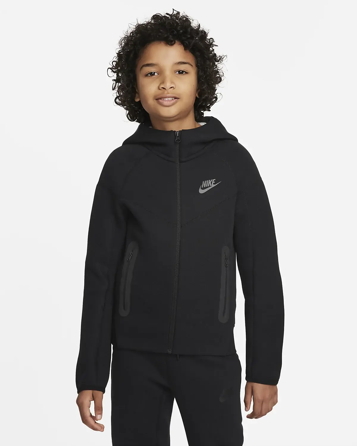 Nike Sportswear Tech Fleece. 1